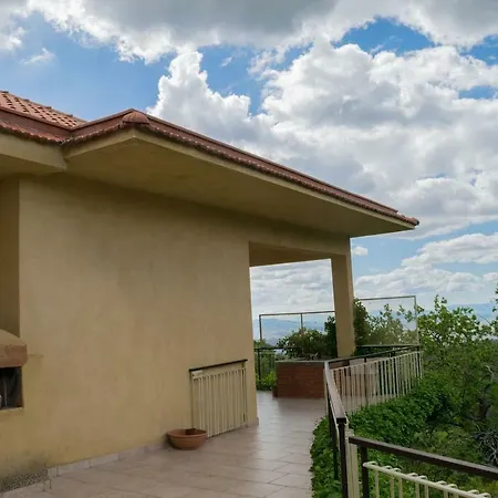 Holiday home Le Vigne - Overlooking Etna