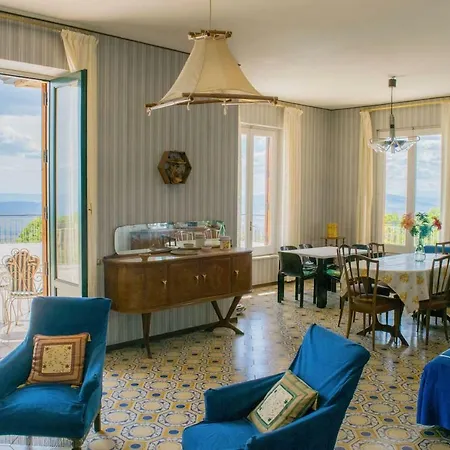 Holiday home Le Vigne - Overlooking Etna